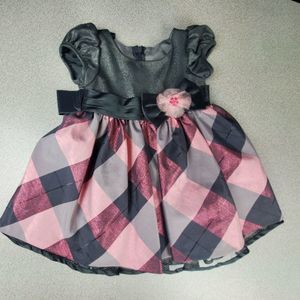 infant Baby Girl dress, pink plaid , sz 12 months